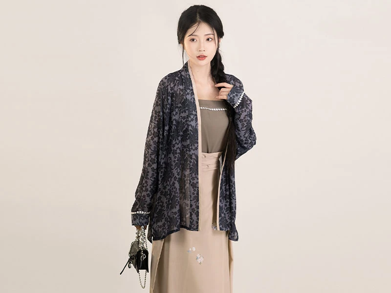 pear blossom casual hanfu for women