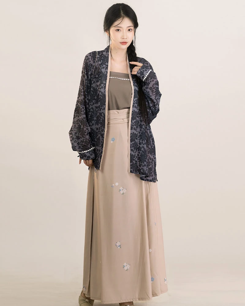 pear blossom casual hanfu for women