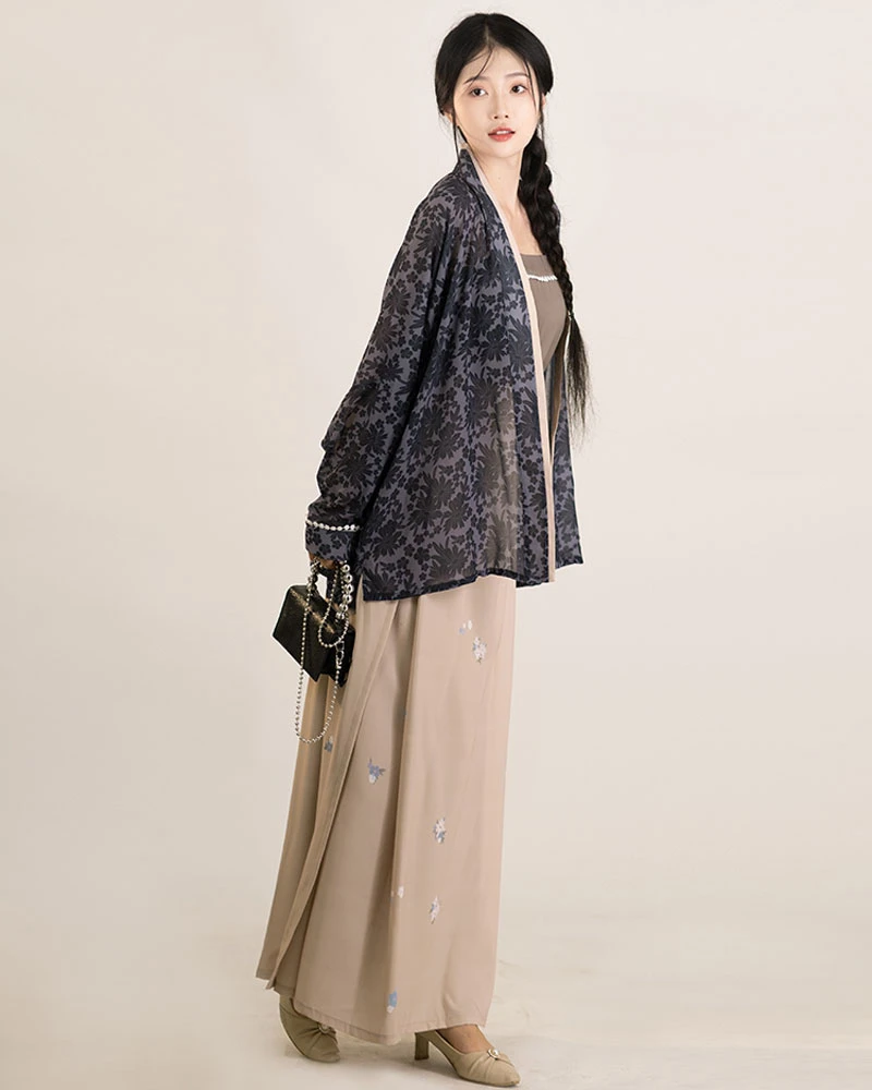 pear blossom casual hanfu for women