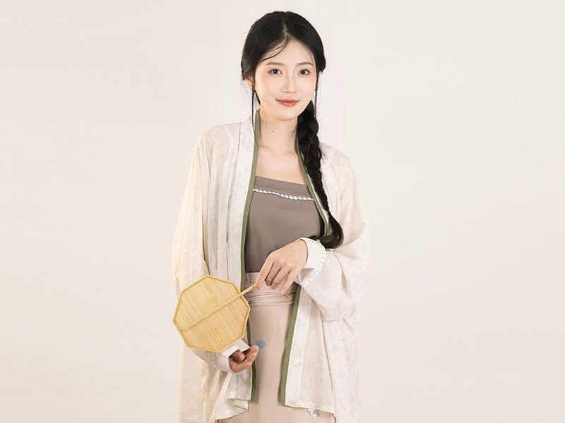 pear blossom casual hanfu for women