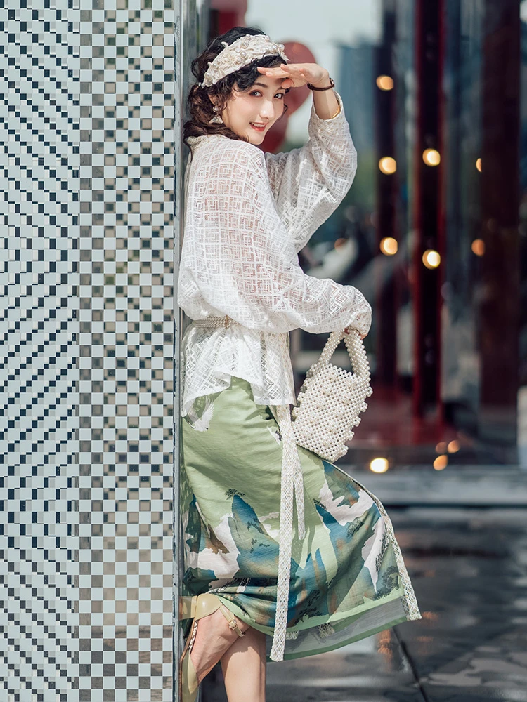 Fairy Mountain White Lace Hanfu