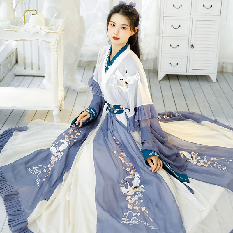Shop Hanfu Triple Crane