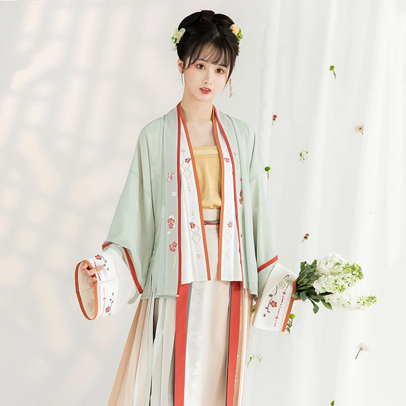 morning-flower-green-hanfu-02 morning flower spring green hanfu