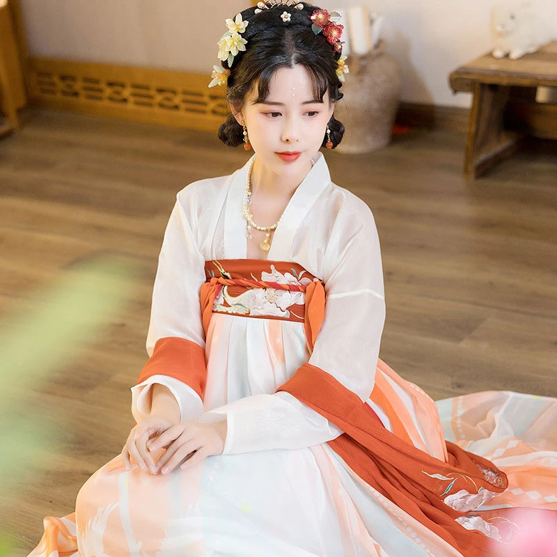 Autumn Dancer qixiong hanfu shop