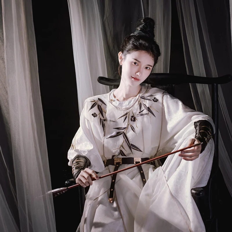 Tang-Dynasty-Round-Neck-Robe-Improved-Fashion-Couple-Hanfu-2 Tang Dynasty Round Neck Robe Improved Fashion Couple's Hanfu