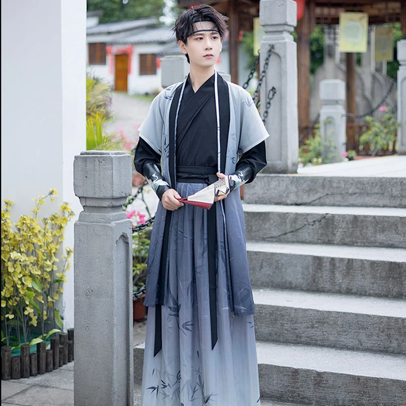Bamboo-Poet-male-hanfu-03 Bamboo Poet male hanfu dress