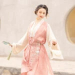 modern lady Chinese hanfu dress