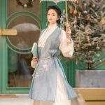 modern lady Chinese hanfu dress