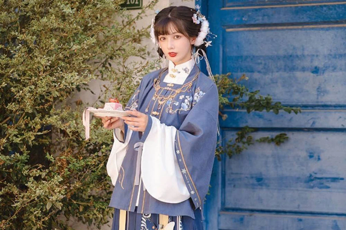elegant hanfu for formal special events