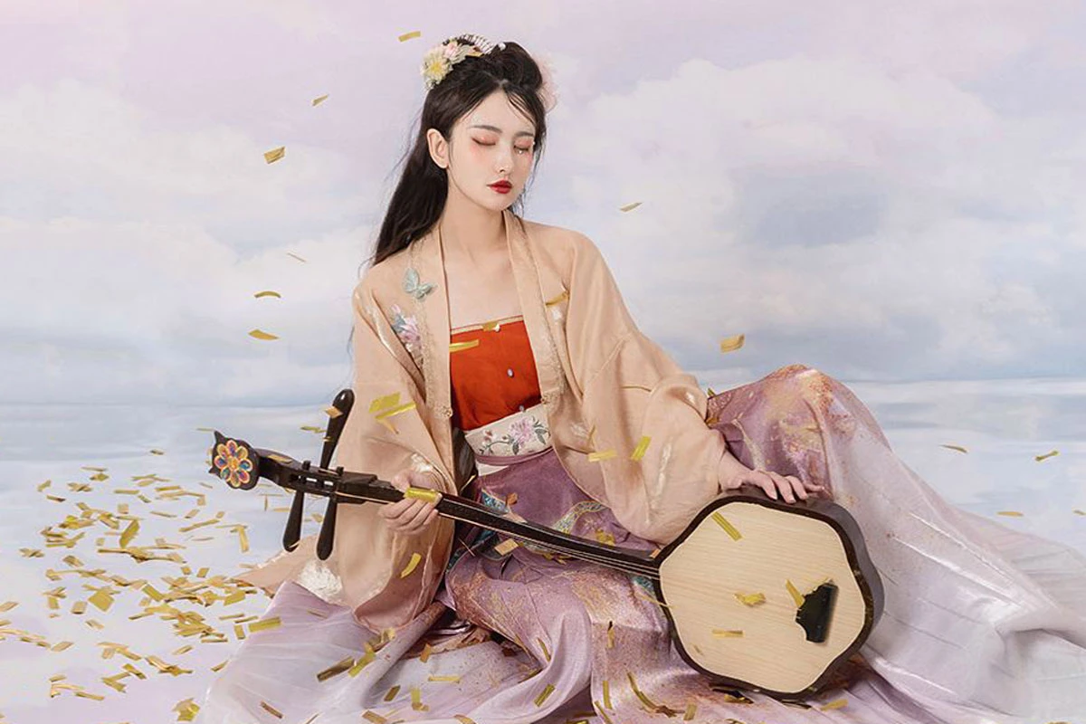enjoy a relaxing day in comfy linen hanfu