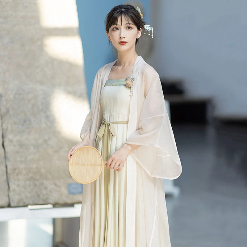 green-landscape-hanfu-dress-03 green landscape modern hanfu dress