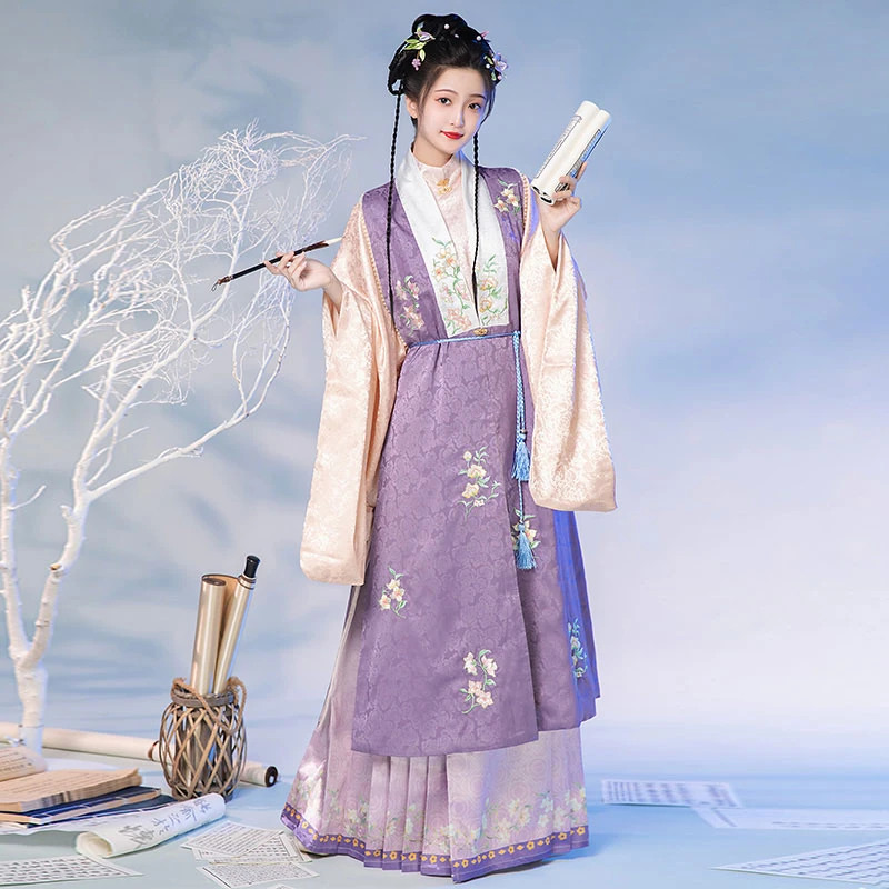 moon-flower-winter-hanfu-01 moon flower winter hanfu dress