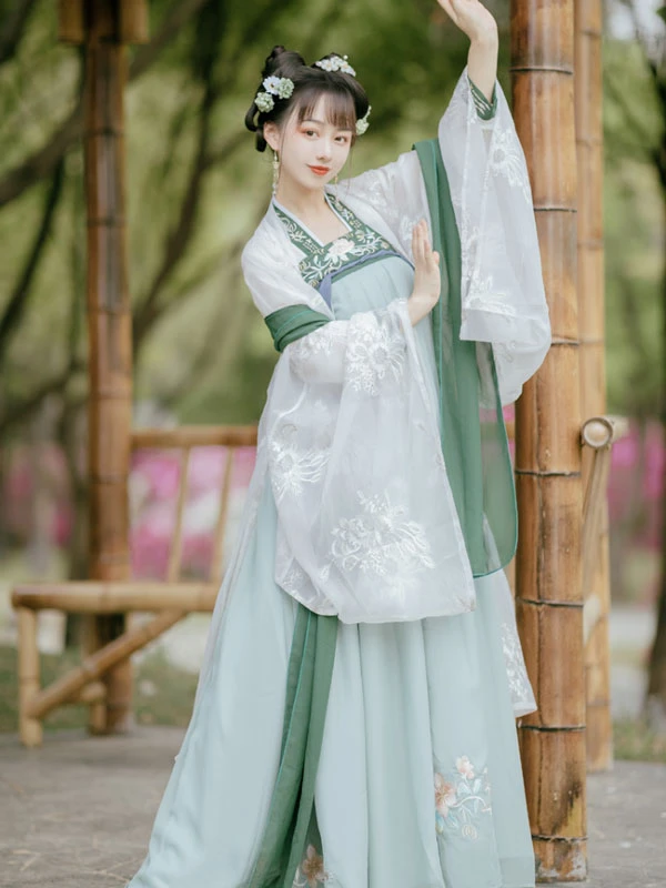stand out in chic han element clothing