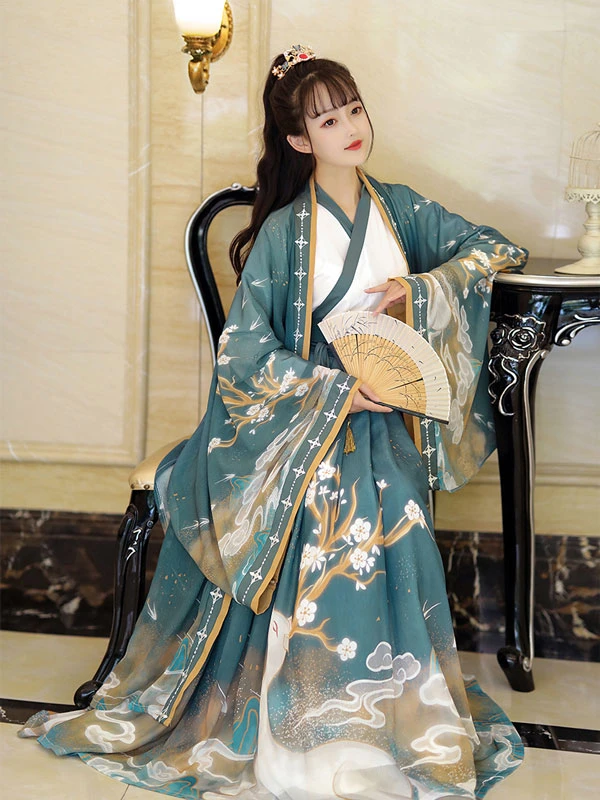 5 loose fitting hanfu dress for women