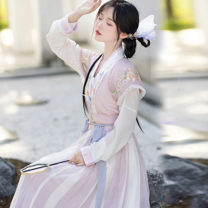 Fashion-Tang-Hanfu-Women-Qiyao-Dress-for-Summer-4 New Tang Beizi Hanfu Qiyao Dress
