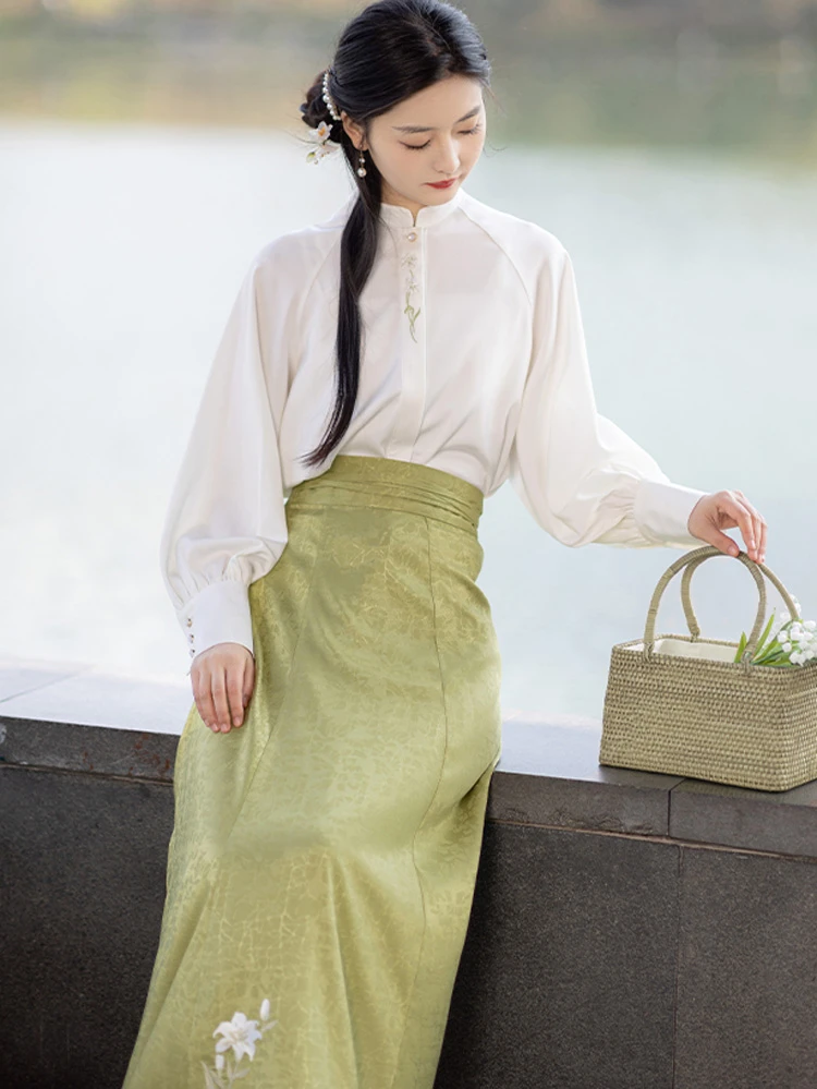 Green Lily