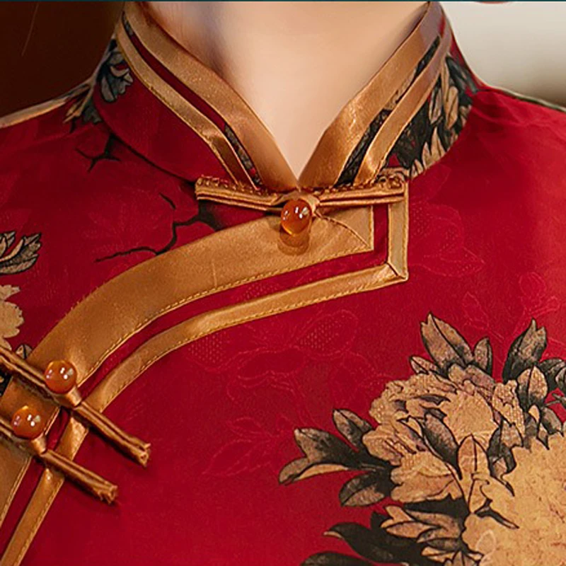 New-Cheongsam-Ladies-Slim-Long-Red-Banquet-Dress-Short-Sleeve-4 New Cheongsam Ladies Slim Long Red Banquet Dress Short Sleeve