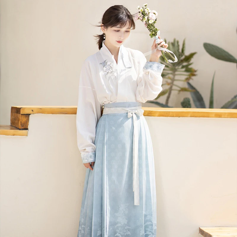 Women-Blue-Mamian-Skirt-Modern-Hanfu-Set-for-Spring-2 Women Blue Mamian Skirt Modern Hanfu Set for Spring