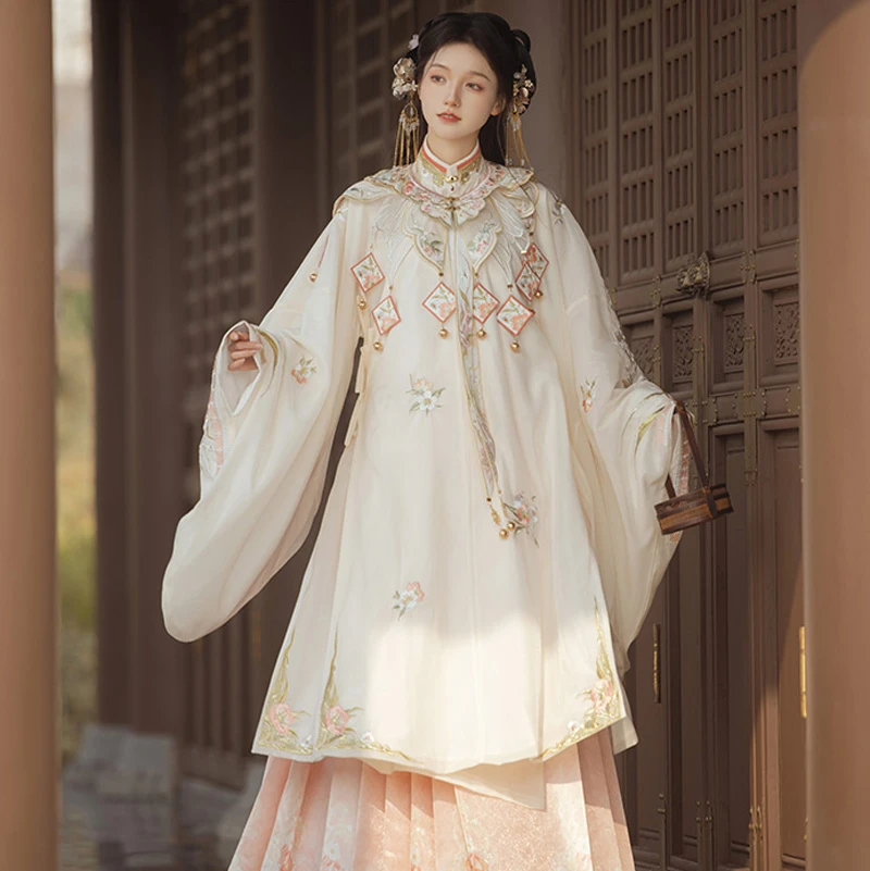 Traditional-Ming-Hanfu-Women's-Mamian-Skirt-Autumn-Vintage-Set-3 Traditional Ming Hanfu Women's Mamian Skirt Autumn Vintage Set