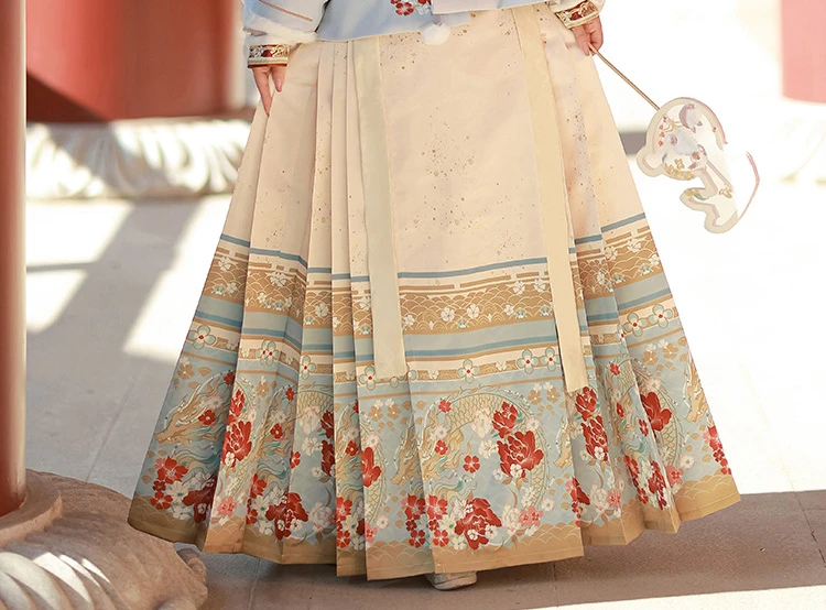 Winter Women Hanfu Ming Dynasty Aoqun Dress for New Year