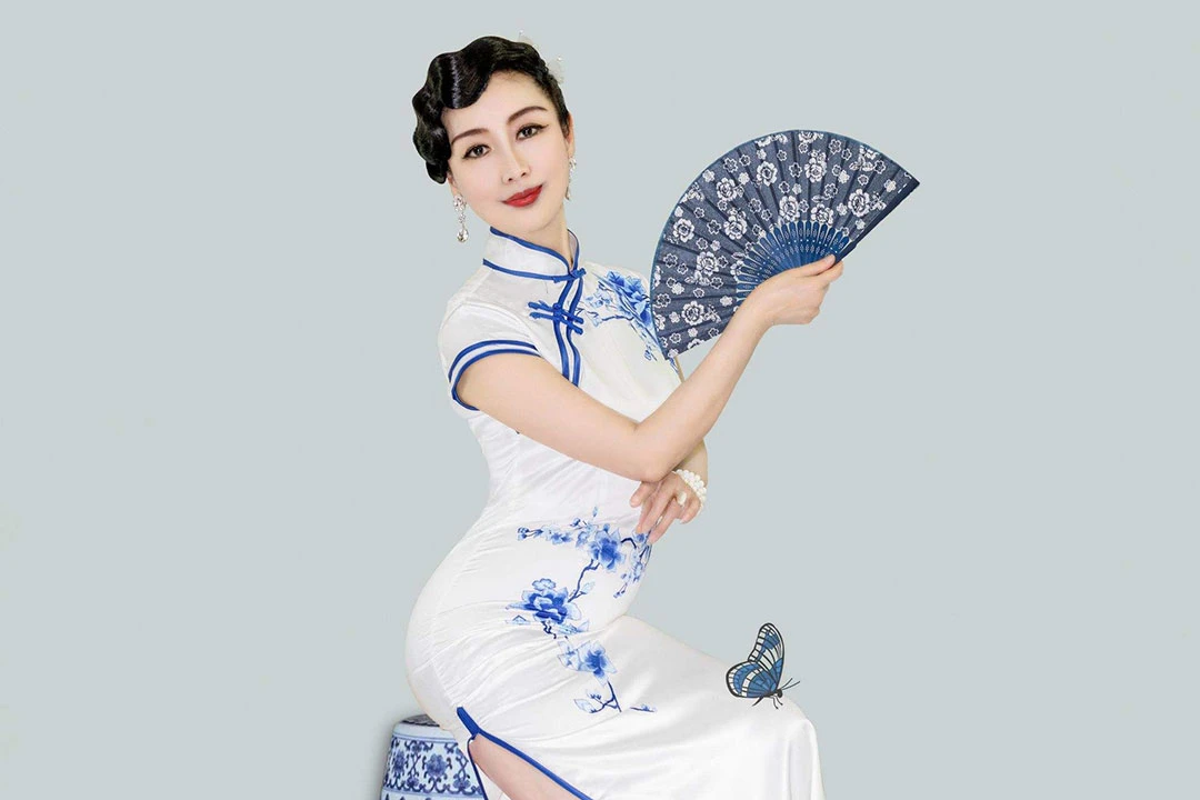 Cheongsam Finesse: A Qipao Guide on Fit, Cuts, and Styling