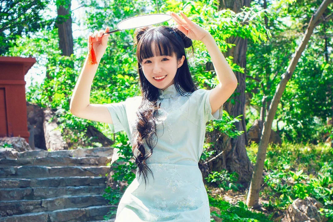 The Symbolism and Controversy of Chinese Qipao Dress