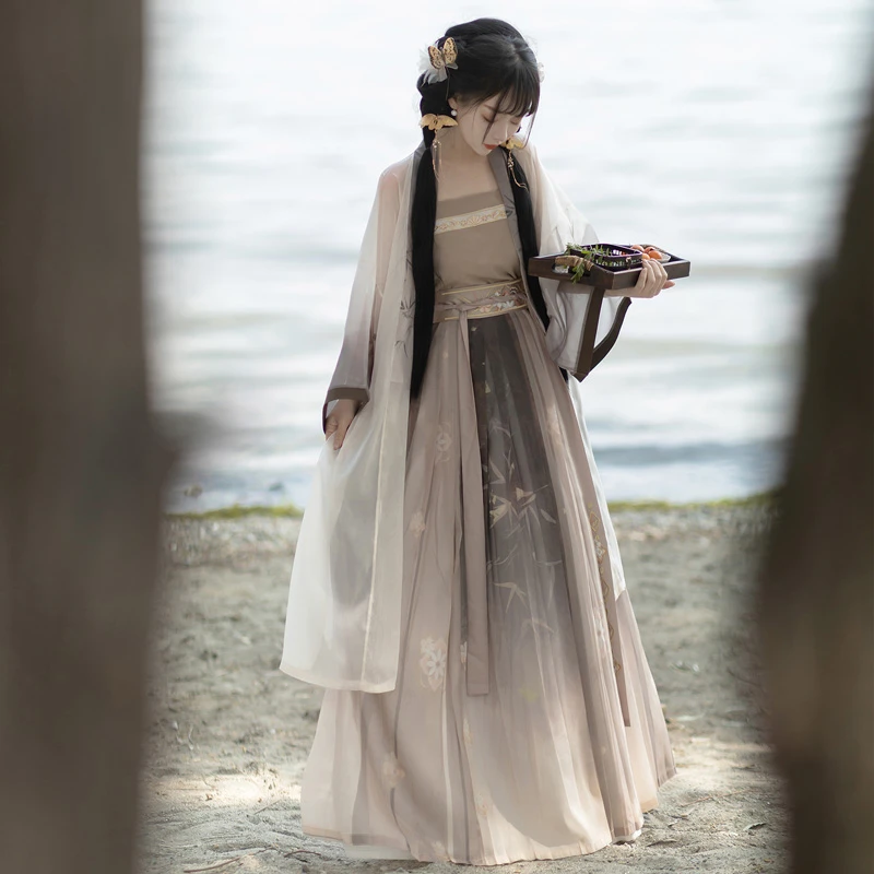 Song-Dynasty-Improved-Qiyao-Hanfu-Daily-Women-Casual-Suit-4 Song Dynasty Improved Qiyao Hanfu Daily Women Casual Suit