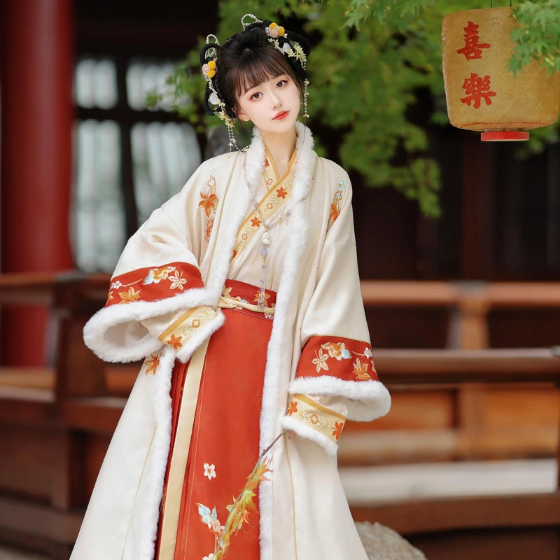 Winter-Women-Hanfu-Song-Style-Long-Coat-Daily-Suit-1 Winter Women Hanfu Song Style Long Coat Daily Suit