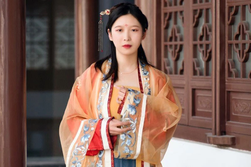 Hanfu Jewelry the Rings Necklaces Earrings and Hairpins