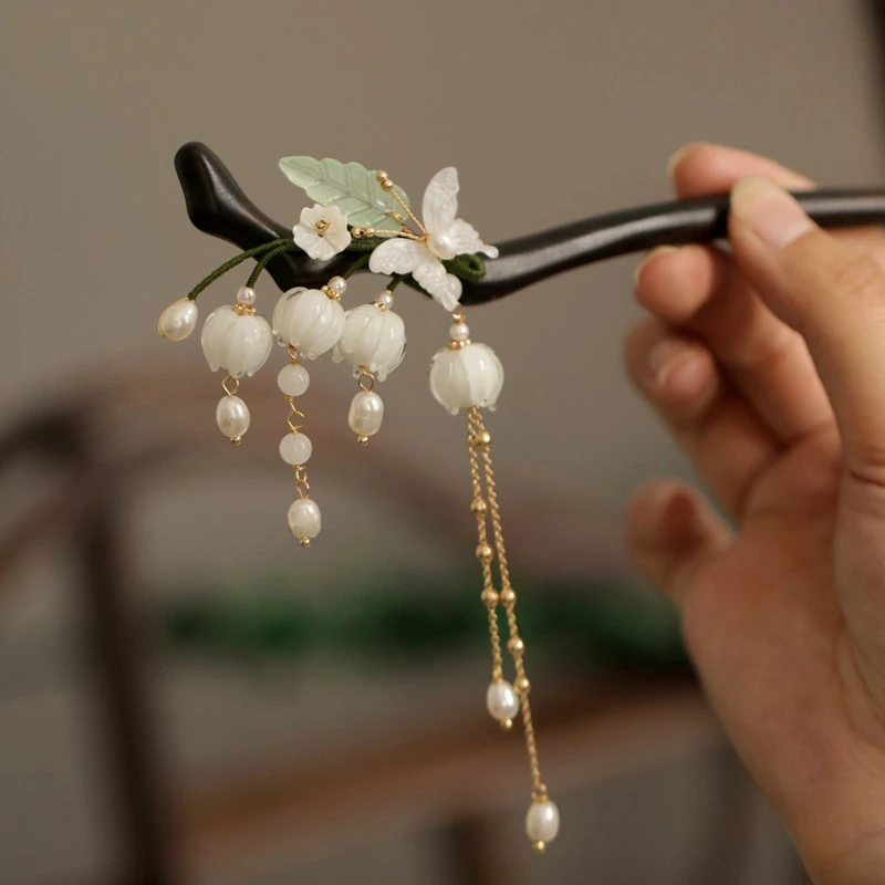 Traditional-Wooden-Hairpin-Bell-Orchid-Hair-Accessory-Hanfu-Styling-1 Traditional Wooden Hairpin Bell Orchid Hair Accessory Hanfu Styling