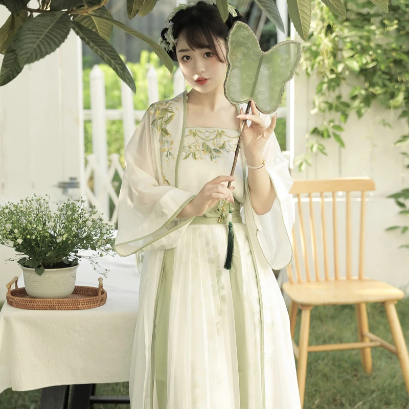 Summer-Ladies-Elegant-Hanfu-Daily-Style-Song-Dynasty-Dress-2 Summer Ladies Elegant Hanfu Daily Style Song Dynasty Dress