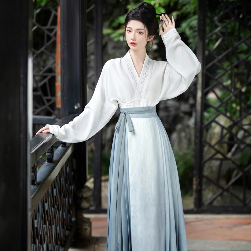 Women-Casual-Hanfu-Suit-Blue-Mamian-Skirt-Daily-Style-1 Women Casual Hanfu Suit Blue Mamian Skirt Daily Style