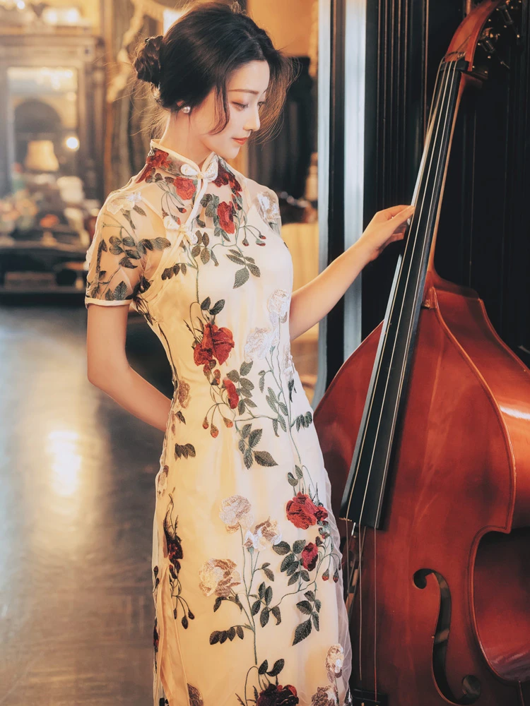 Spring Ladies Cheongsam Rose Embroidery Vintage Qipao Dress