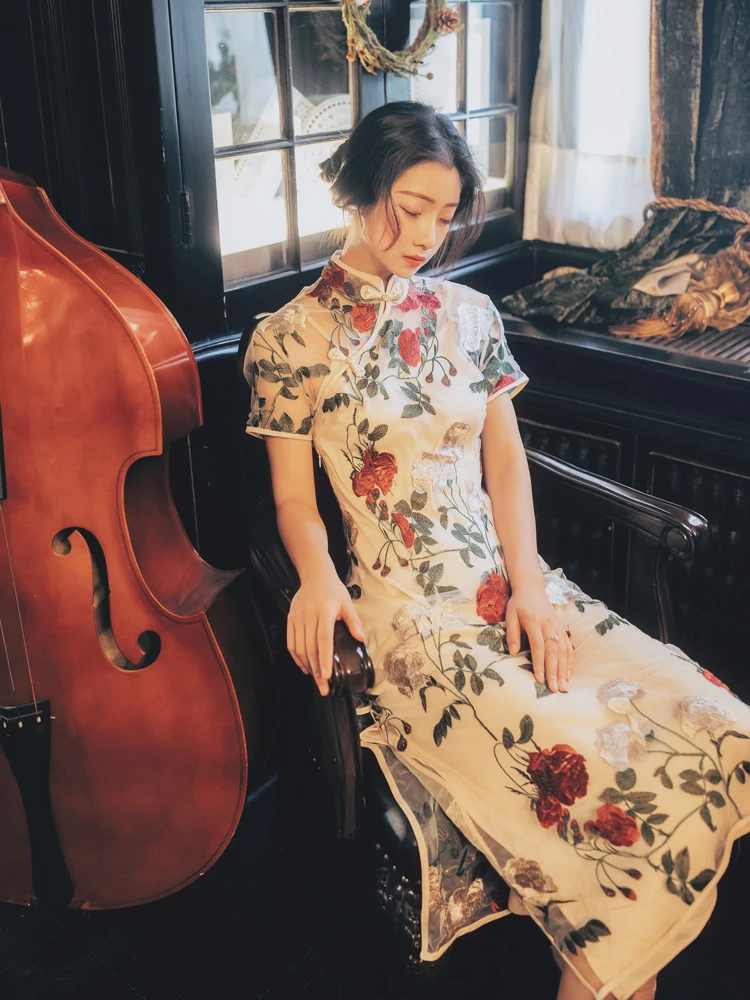 Spring Ladies Cheongsam Rose Embroidery Vintage Qipao Dress