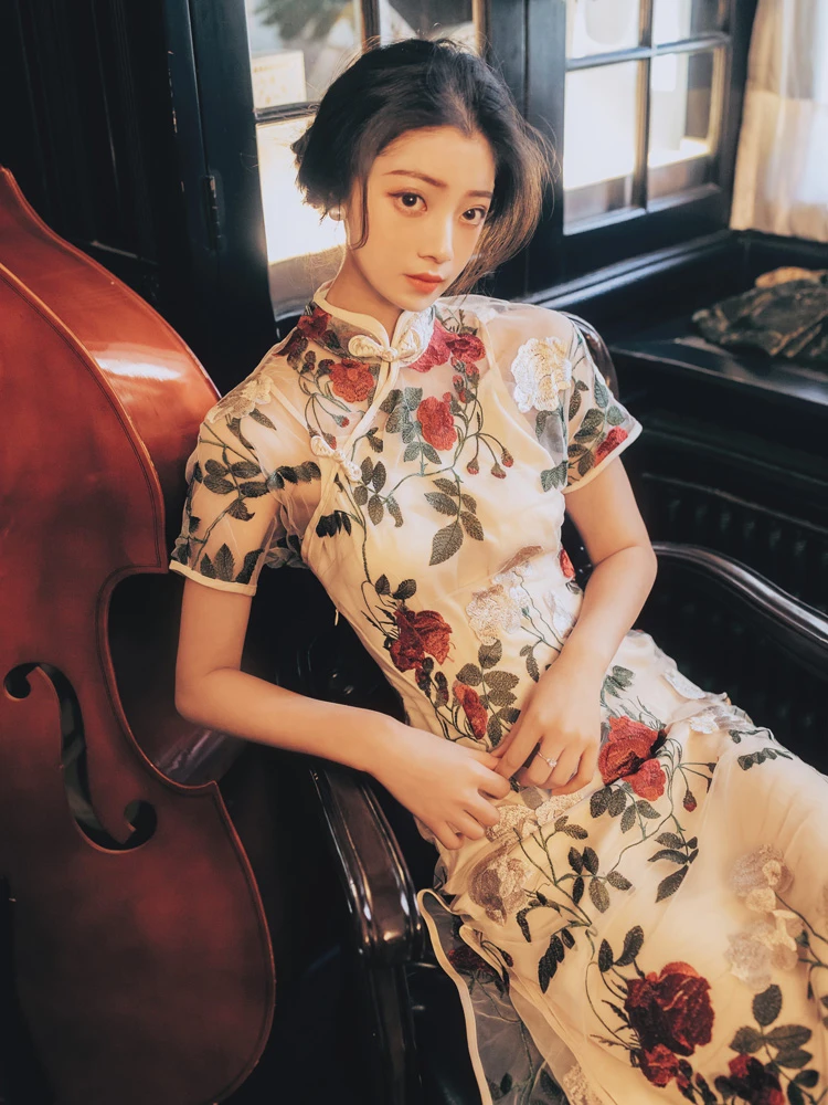 Spring Ladies Cheongsam Rose Embroidery Vintage Qipao Dress