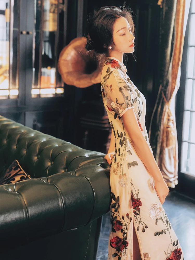 Spring Ladies Cheongsam Rose Embroidery Vintage Qipao Dress