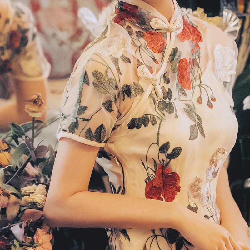 Spring-Ladies-Cheongsam-Rose-Embroidery-Vintage-Qipao-Dress-2 Spring Ladies Cheongsam Rose Embroidery Vintage Qipao Dress