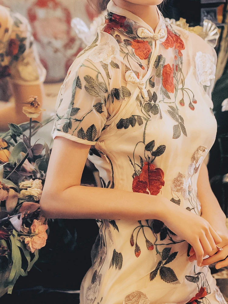 Spring Ladies Cheongsam Rose Embroidery Vintage Qipao Dress
