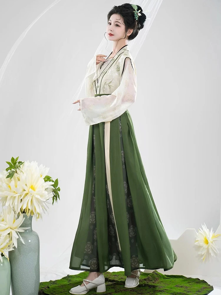 Tang Dynasty Hanfu Women's Qiyao Ruqun Set Daily Green Vintage Dress