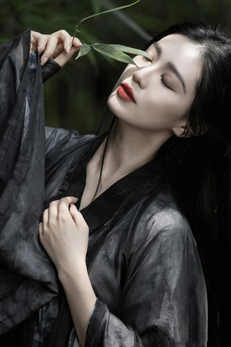 Weijin Wuxia Costume Hanfu Robe Performance Dress