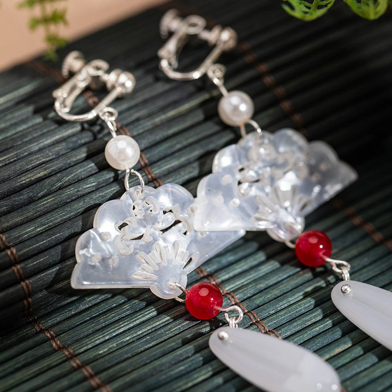 Fan-Earrings-Classical-Hanfu-Accessories-Niche-Ear-Hooks-Tassel-Earrings-3 Fan Earrings Classical Hanfu Accessories Niche Ear Hooks Tassel Earrings