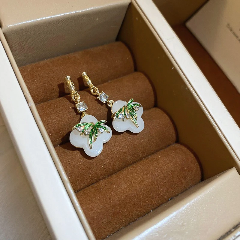Niche-Earrings-Clouds-Bamboo-Leaves-Retro-Earrings-Hanfu-Cheongsam-Accessories-4 Niche Earrings Clouds Bamboo Leaves Retro Earrings Hanfu Cheongsam Accessories