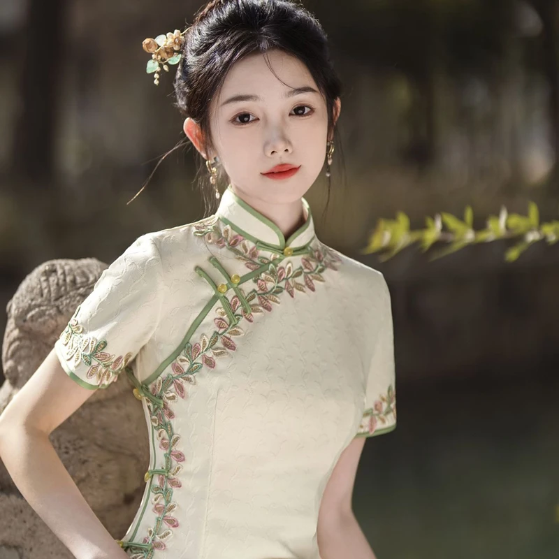 Autumn-Qipao-Women's-Long-Fashion-Elegant-Improved-Cheongsam-2 Autumn Qipao Women's Long Fashion Elegant Improved Cheongsam