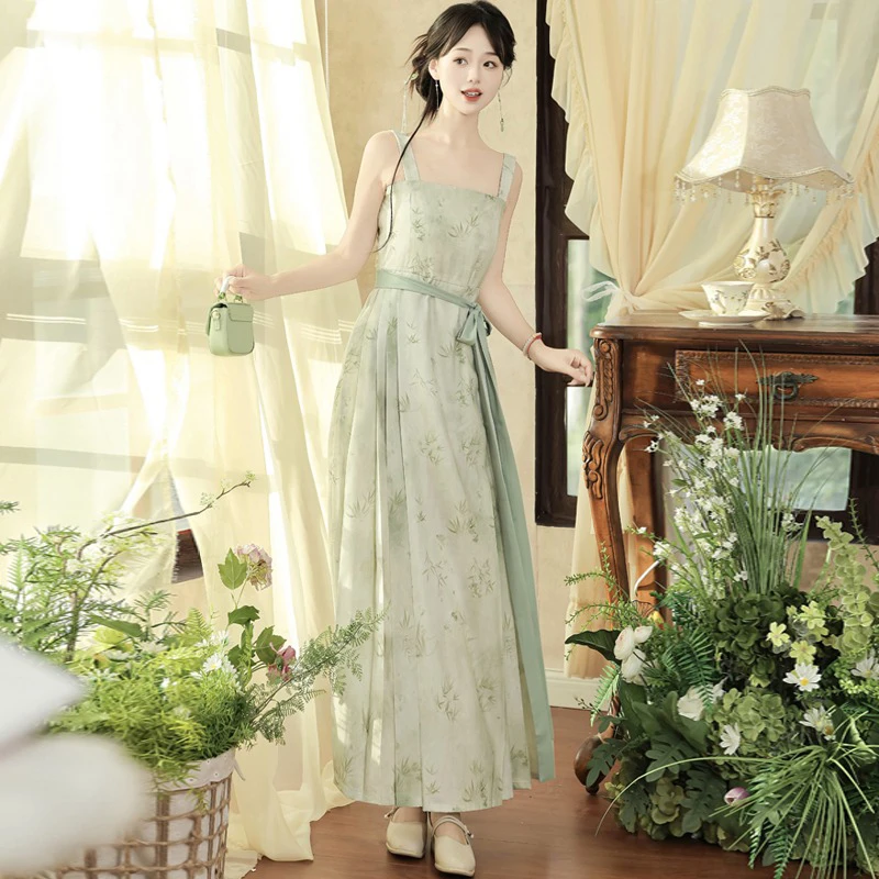 Song-Dynasty-Casual-Hanfu-Women's-Dresses-Elegant-Skirt-1 Song Dynasty Casual Hanfu Women's Dresses Elegant Skirt
