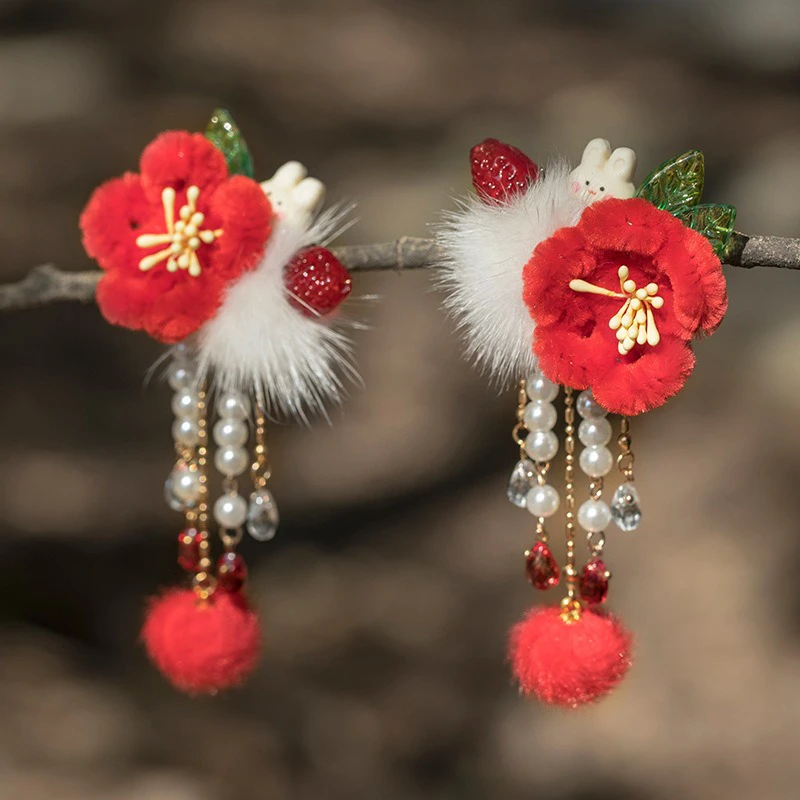 Ancient-Style-Hairball-Hair-Clip-New-Year-Headdress-Children-Red-Jewelry-2 Ancient Style Hairball Hair Clip New Year Headdress Children Red Jewelry