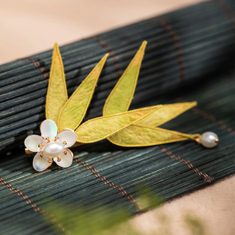 Bamboo-Leaf-Hair-Clip-Handmade-Vintage-Cheongsam-Accessories-Ancient-Style-Hanfu-Headwear-1 Bamboo Leaf Hair Clip Handmade Vintage Cheongsam Accessories Ancient Style Hanfu Headwear
