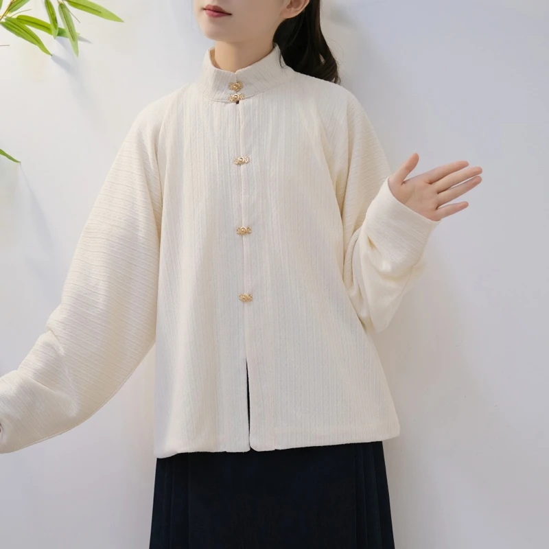 Ming-Dynasty-Women-Winter-Hanfu-Simple-Design-Ma-Mian-Skirt-3 Ming Dynasty Women Winter Hanfu Simple Design Ma Mian Skirt