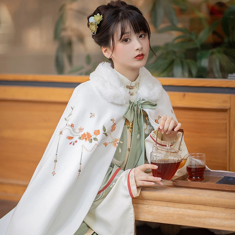 Winter-Hanfu-Velvet-Cloak-Women-Retro-Cape-2 Winter Hanfu Velvet Cloak Women's Retro Cape
