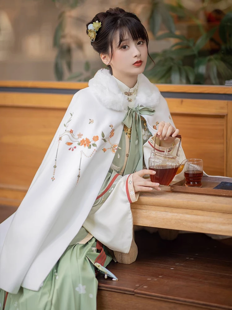 Winter Hanfu Velvet Cloak Women's Retro Cape