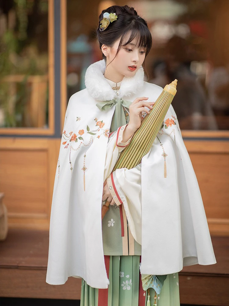 Winter Hanfu Velvet Cloak Women's Retro Cape